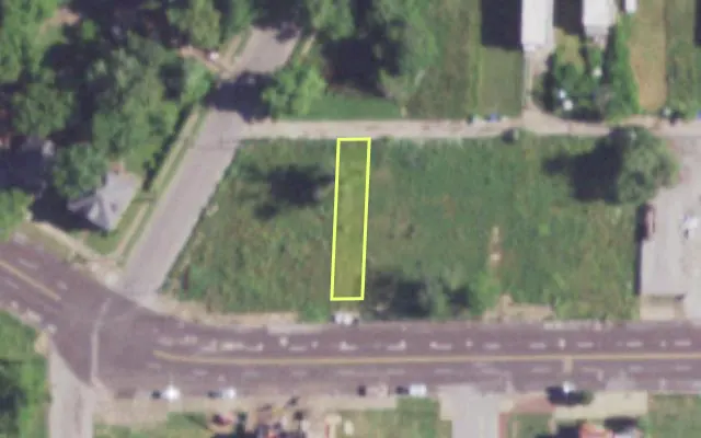 Aerial view of 2833 ST LOUIS AV — vacant lot, St. Louis with approximate parcel outline
