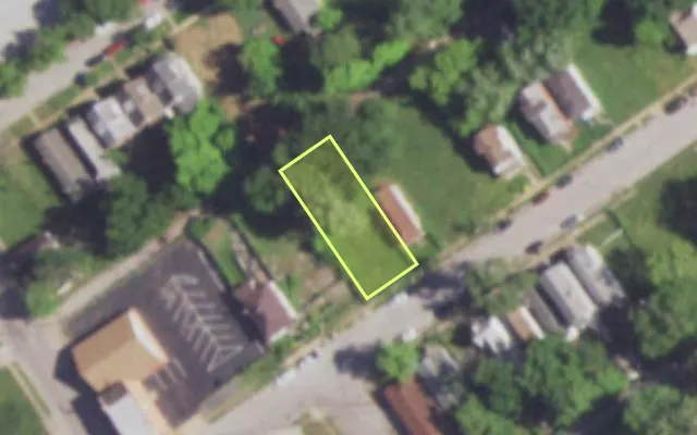 Aerial view of 5025 EMERSON AV — vacant lot, St. Louis with approximate parcel outline