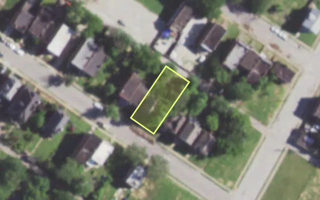 Aerial view of 5921 COTE BRILLIANTE AV — vacant lot, St. Louis with approximate parcel outline
