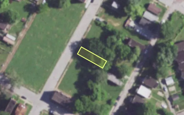 Aerial view of 4144 GROVE ST — vacant lot, St. Louis with approximate parcel outline