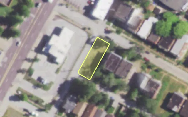 Aerial view of 5246 PALM ST — vacant lot, St. Louis with approximate parcel outline