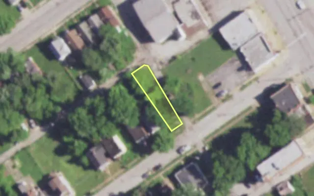 Aerial view of 5465 GERALDINE AV — vacant lot, St. Louis with approximate parcel outline