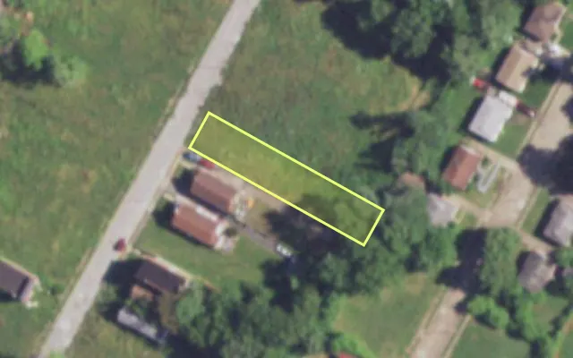 Aerial view of 3106 VINE GROVE AV — vacant lot, St. Louis with approximate parcel outline