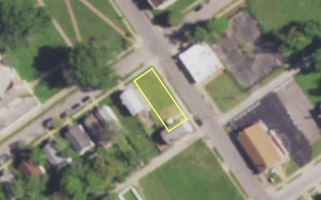 Aerial view of 5346 ORIOLE AV — vacant lot, St. Louis with approximate parcel outline