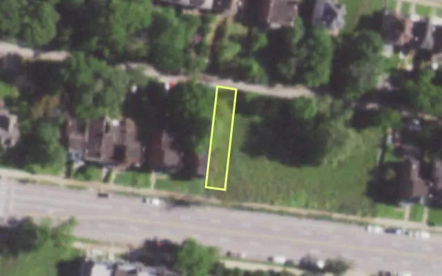 Aerial view of 5069 PAGE BLVD — vacant lot, St. Louis with approximate parcel outline