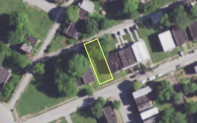 Aerial view of 2231 ANGELICA ST — vacant lot, St. Louis with approximate parcel outline