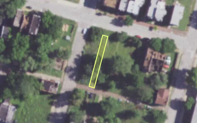 Aerial view of 1222 HEBERT ST — vacant lot, St. Louis with approximate parcel outline