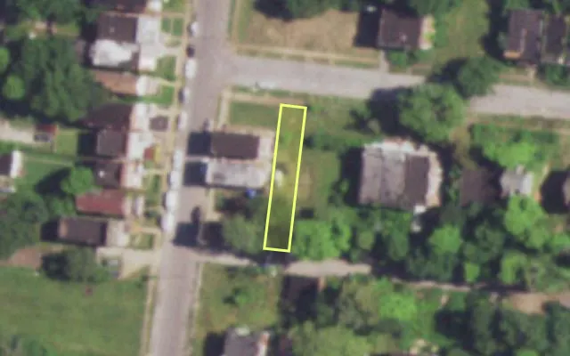 Aerial view of 4746 VERNON AV — vacant lot, St. Louis with approximate parcel outline