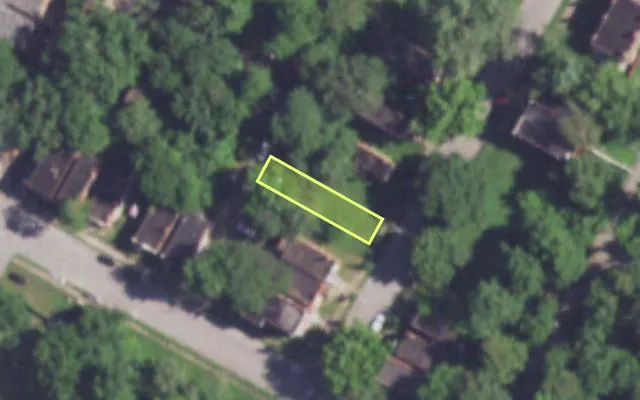 Aerial view of 4113 CLARENCE AV — vacant lot, St. Louis with approximate parcel outline