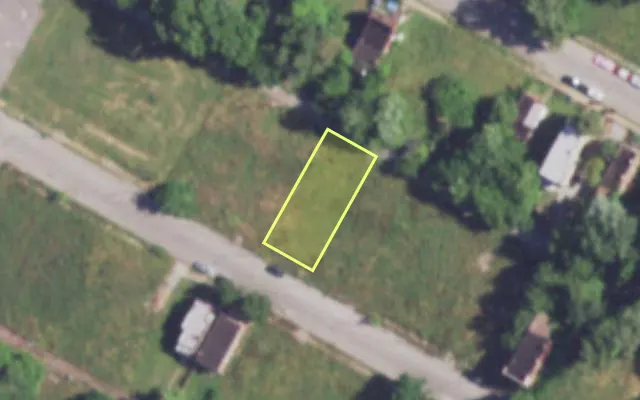 Aerial view of 4033 GARFIELD AV — vacant lot, St. Louis with approximate parcel outline