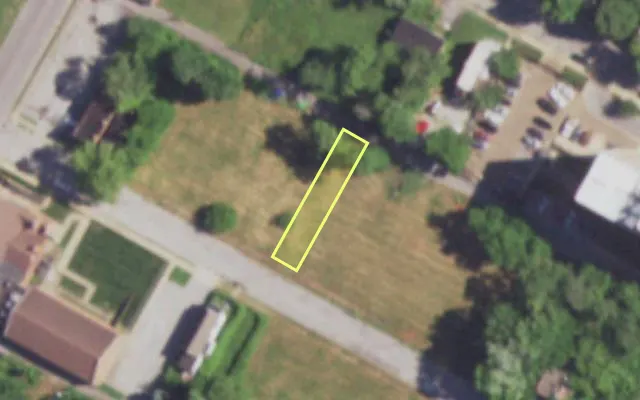 Aerial view of 4345 NORTH MARKET ST — vacant lot, St. Louis with approximate parcel outline