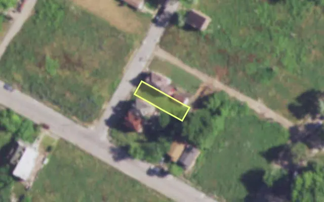Aerial view of 3008 VINE GROVE AV — vacant lot, St. Louis with approximate parcel outline