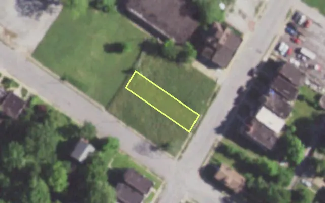 Aerial view of 1459 HAMILTON BLVD — vacant lot, St. Louis with approximate parcel outline