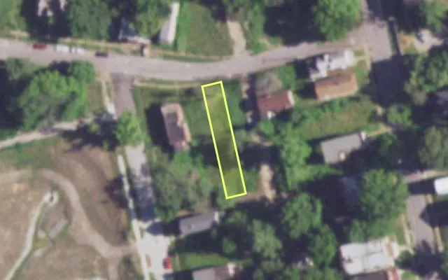 Aerial view of 1018 GARTH AV — vacant lot, St. Louis with approximate parcel outline