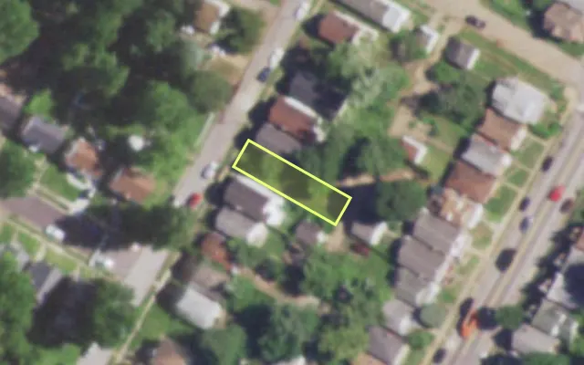 Aerial view of 5648 ACME AV — vacant lot, St. Louis with approximate parcel outline