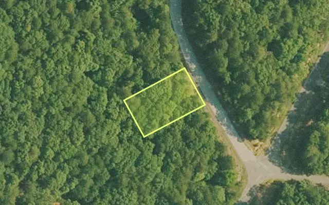 Aerial view of VAN BUREN County parcel 4400-22266-0000 — Arkansas post-auction with approximate parcel outline