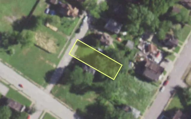 Aerial view of 1468 STEWART PL — vacant lot, St. Louis with approximate parcel outline