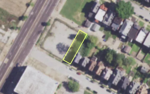 Aerial view of 3519 UNIVERSITY ST — vacant lot, St. Louis with approximate parcel outline