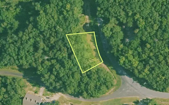 Aerial view of GARLAND County parcel 76418 — Arkansas post-auction with approximate parcel outline