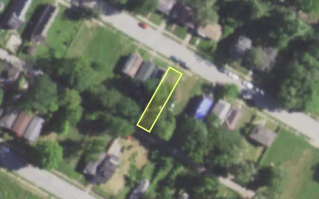 Aerial view of 5534 GREER AV — vacant lot, St. Louis with approximate parcel outline