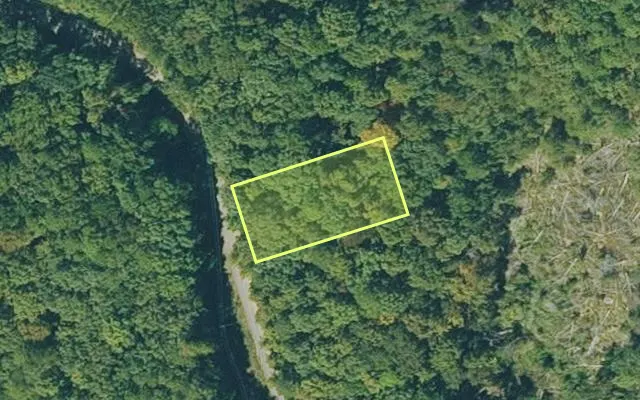 Aerial view of VAN BUREN County parcel 4300-05184-0000 — Arkansas post-auction with approximate parcel outline