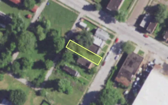 Aerial view of 4131 OBEAR AV — vacant lot, St. Louis with approximate parcel outline