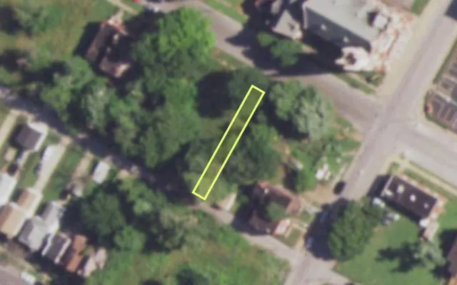 Aerial view of 4512 EVANS AV — vacant lot, St. Louis with approximate parcel outline