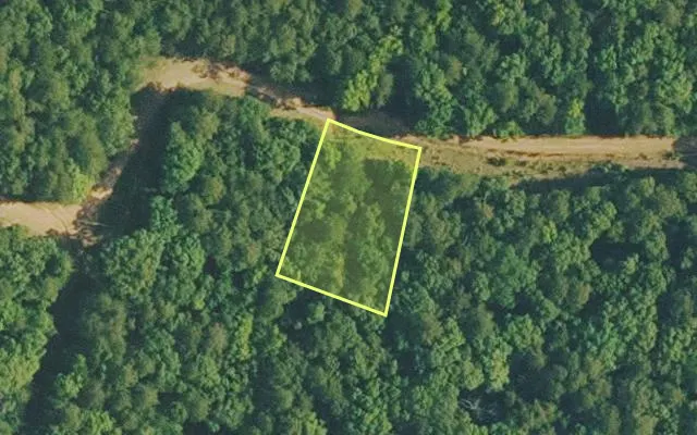 Aerial view of VAN BUREN County parcel 4400-14215-0000 — Arkansas post-auction with approximate parcel outline