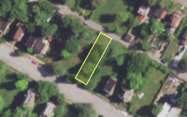 Aerial view of 4243 COOK AV — vacant lot, St. Louis with approximate parcel outline
