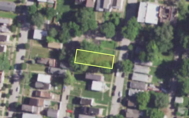 Aerial view of 3819 MISSOURI AV — vacant lot, St. Louis with approximate parcel outline