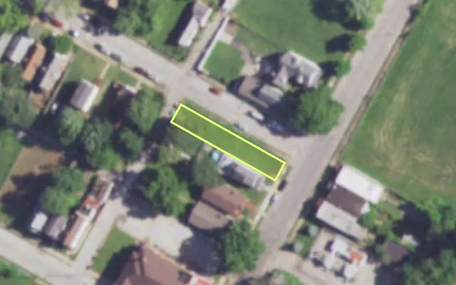 Aerial view of 4223 N NEWSTEAD AV — vacant lot, St. Louis with approximate parcel outline