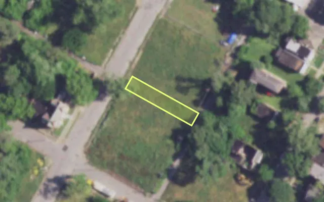 Aerial view of 1714 WHITTIER ST — vacant lot, St. Louis with approximate parcel outline