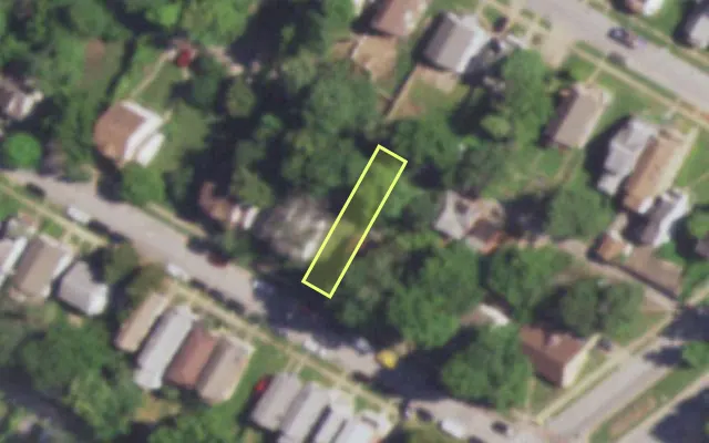 Aerial view of 5925 LALITE AV — vacant lot, St. Louis with approximate parcel outline