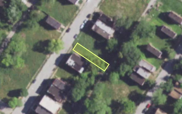 Aerial view of 4230 LINTON AV — vacant lot, St. Louis with approximate parcel outline