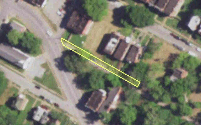 Aerial view of 4830 R LABADIE AV — vacant lot, St. Louis with approximate parcel outline