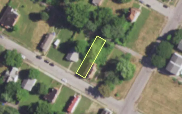 Aerial view of 4415 ST FERDINAND AV — vacant lot, St. Louis with approximate parcel outline