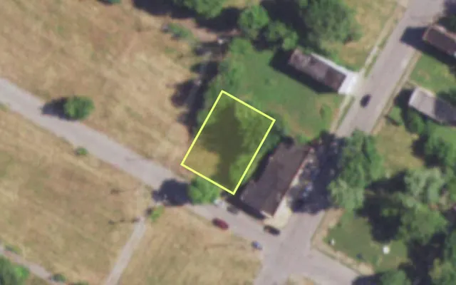 Aerial view of 4511 KENNERLY AV — vacant lot, St. Louis with approximate parcel outline