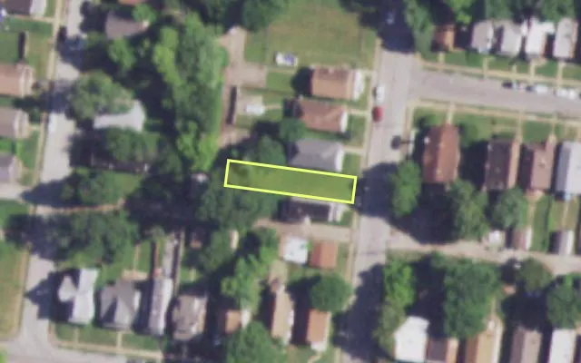 Aerial view of 8917 NEWBY ST — vacant lot, St. Louis with approximate parcel outline