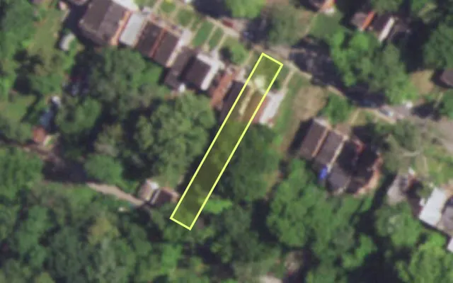 Aerial view of 4800 LEDUC ST — vacant lot, St. Louis with approximate parcel outline