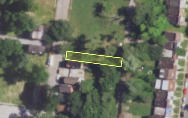 Aerial view of 1324 BAYARD AV — vacant lot, St. Louis with approximate parcel outline