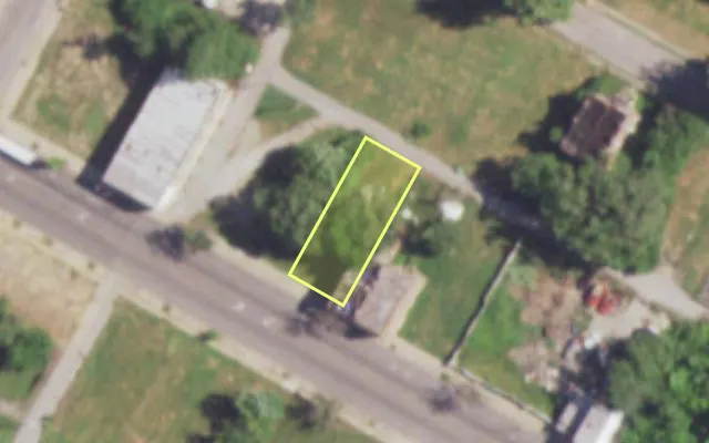 Aerial view of 4441 DR MARTIN LUTHER KING DR — vacant lot, St. Louis with approximate parcel outline