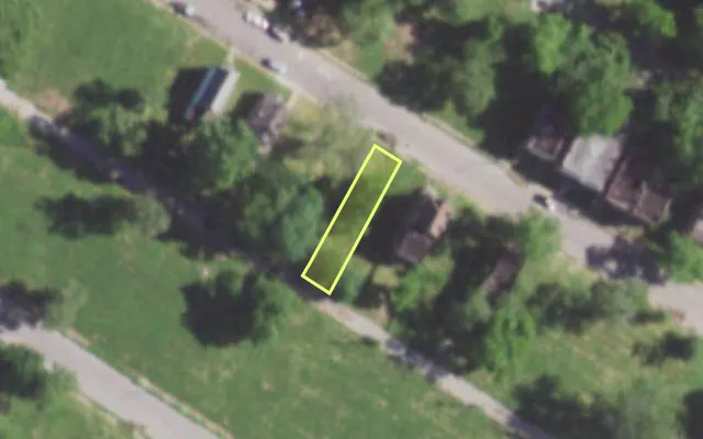 Aerial view of 5836 COTE BRILLIANTE AV — vacant lot, St. Louis with approximate parcel outline
