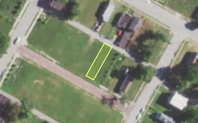Aerial view of 5559 ST EDWARD AV — vacant lot, St. Louis with approximate parcel outline
