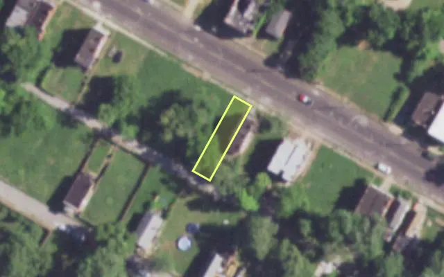 Aerial view of 3846 LEE AV — vacant lot, St. Louis with approximate parcel outline