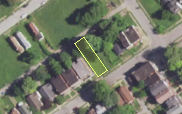 Aerial view of 5087 RUSKIN AV — vacant lot, St. Louis with approximate parcel outline