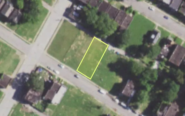 Aerial view of 5887 COTE BRILLIANTE AV — vacant lot, St. Louis with approximate parcel outline