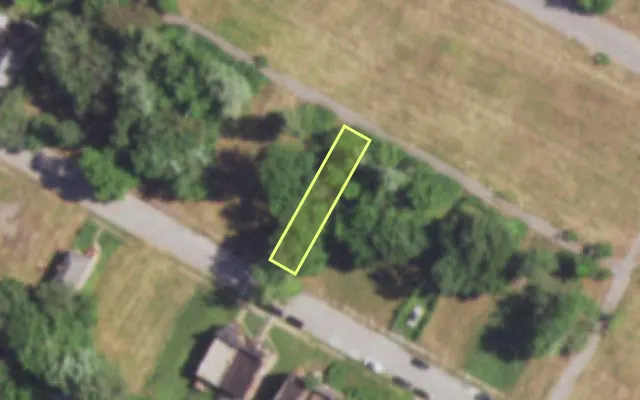 Aerial view of 4541 COTTAGE AV — vacant lot, St. Louis with approximate parcel outline