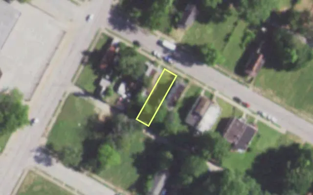 Aerial view of 5750 MAFFITT AV — vacant lot, St. Louis with approximate parcel outline