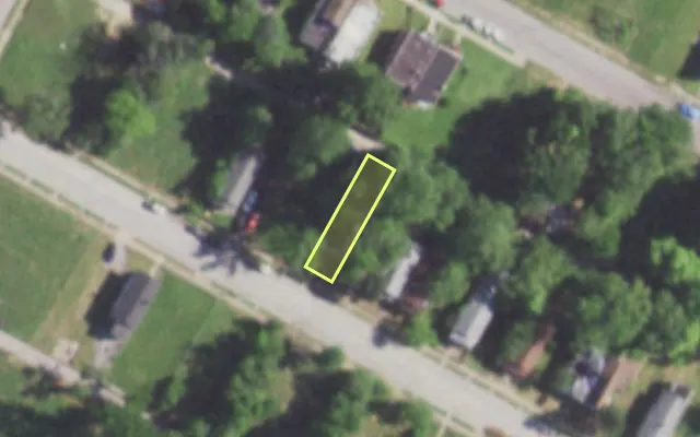 Aerial view of 5733 KENNERLY AV — vacant lot, St. Louis with approximate parcel outline