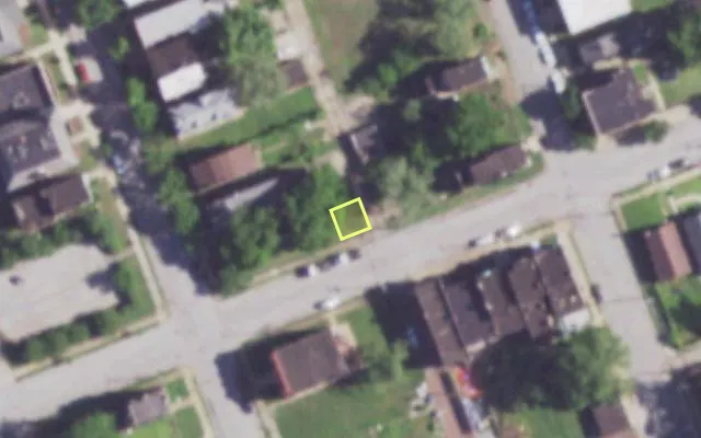 Aerial view of 2307 FARRAR ST — vacant lot, St. Louis with approximate parcel outline